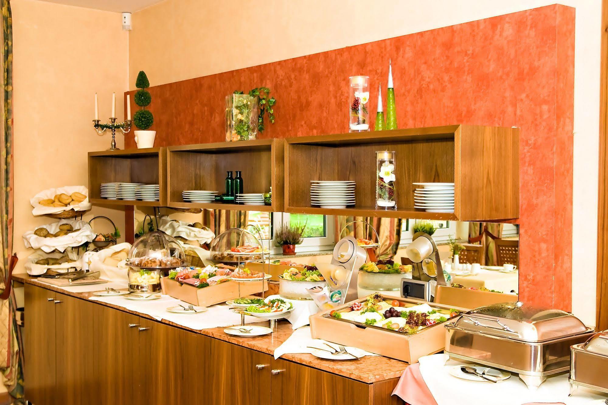 Lavital Sport- & Wellness Hotel Везендорф Экстерьер фото